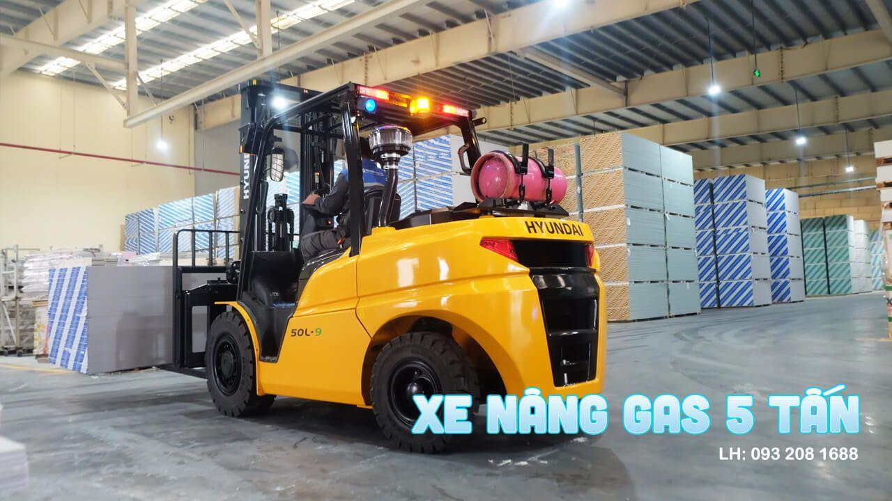 Xe nâng GAS/LPG 5 tấn cho Saint Gobain | Xe nâng ngành sản xuất thạch cao 1.5 tấn – 7 tấn